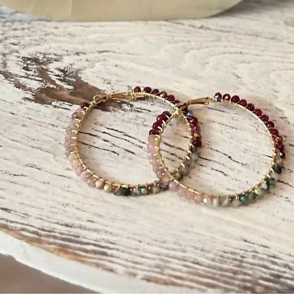 Hoop Earrings - Beautiful Seed Beads - Picture 4 of 7